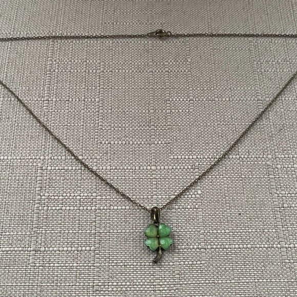 Women Necklace Green Faux Stone Pendant Fashion Jewelry Necklace - Picture 6 of 11